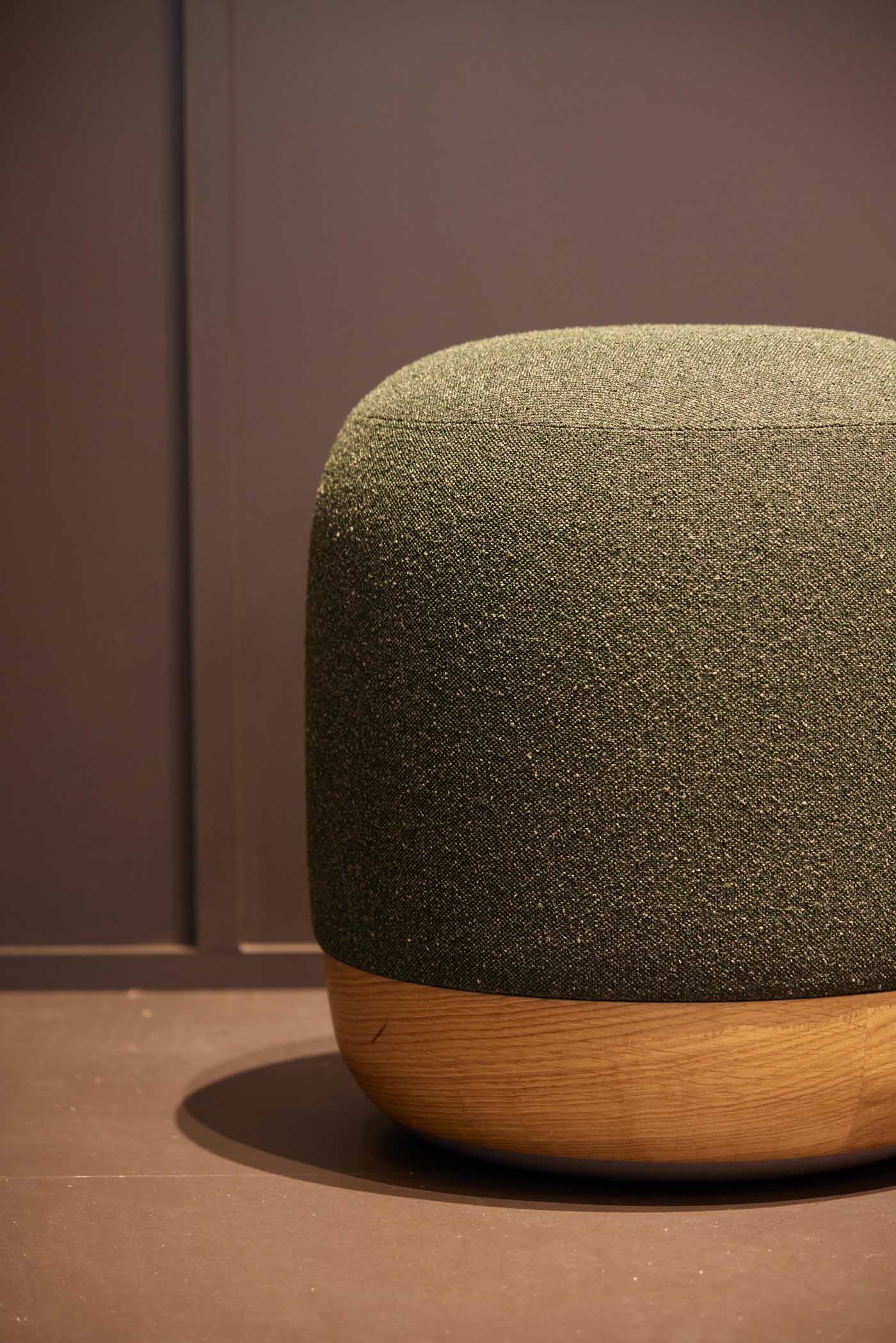 Alki-Egon-Lounge-Pouf-Sofa-Design-Iratzoki-Studio-08