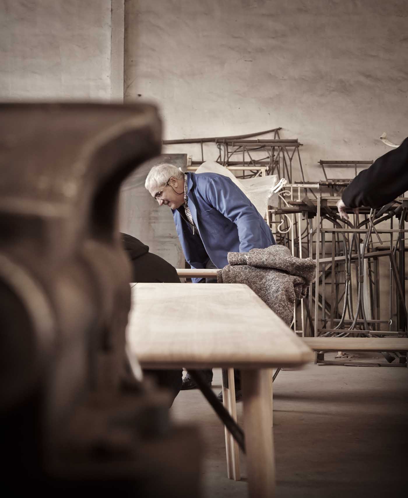 Kea-meubles-chene-fer-forge-design-iratzoki-studio-Alki-18