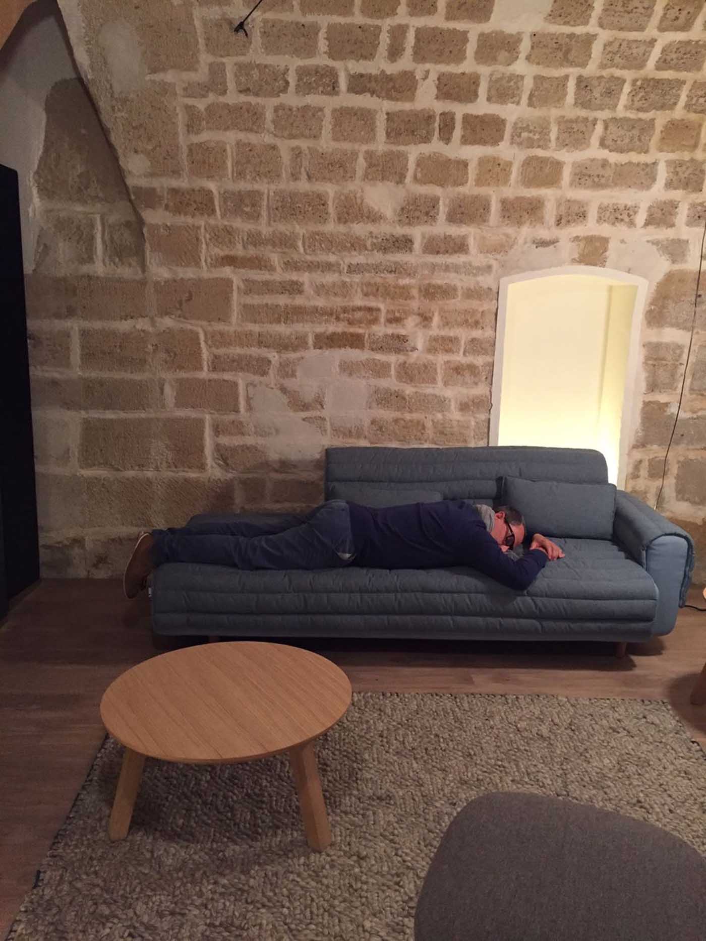 Kouet-sofa-bosc-design-iratzoki-studio-01