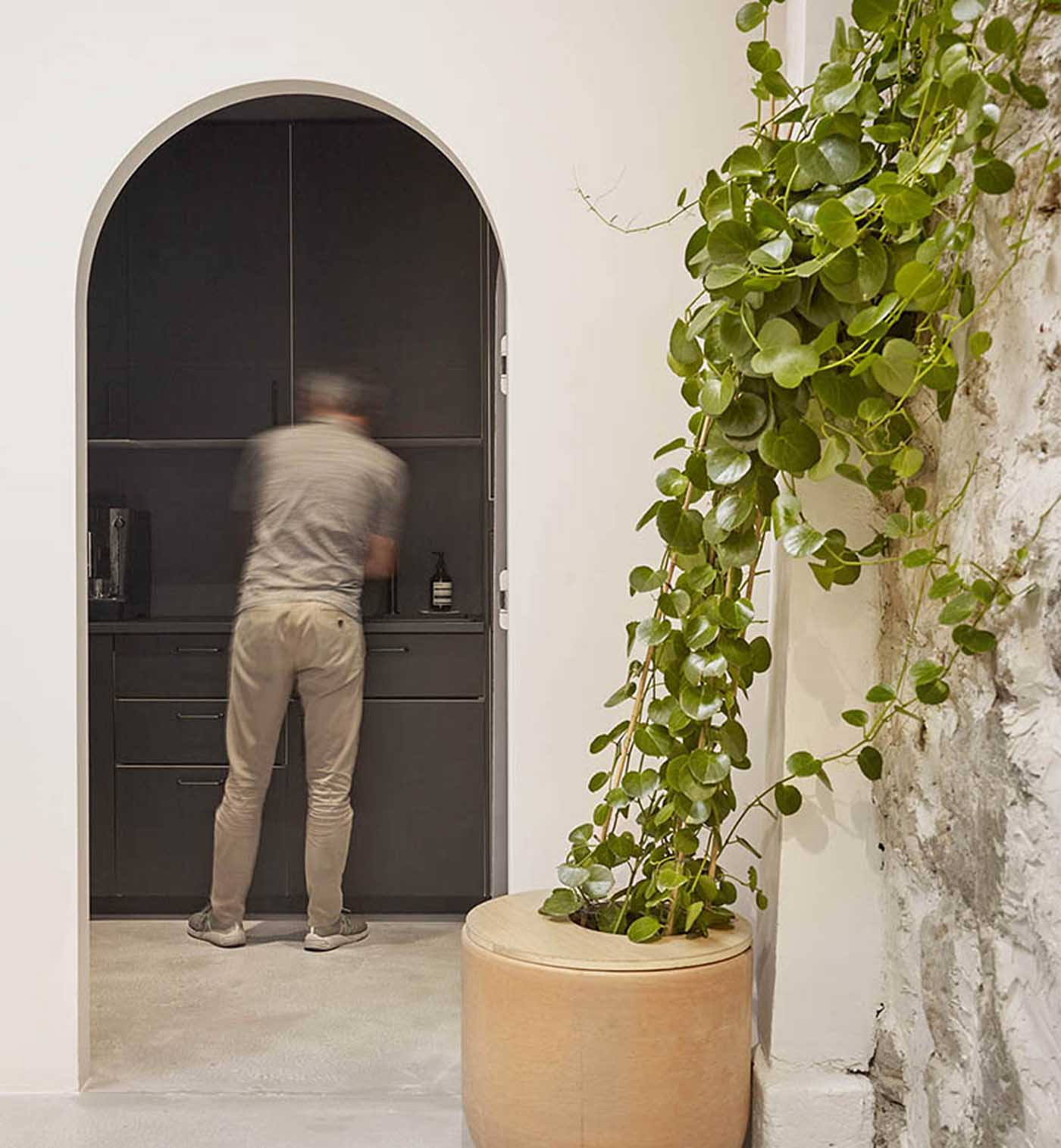 Pot-de-fleur-gres-design-iratzoki-studio-goicoetchea-alki-10