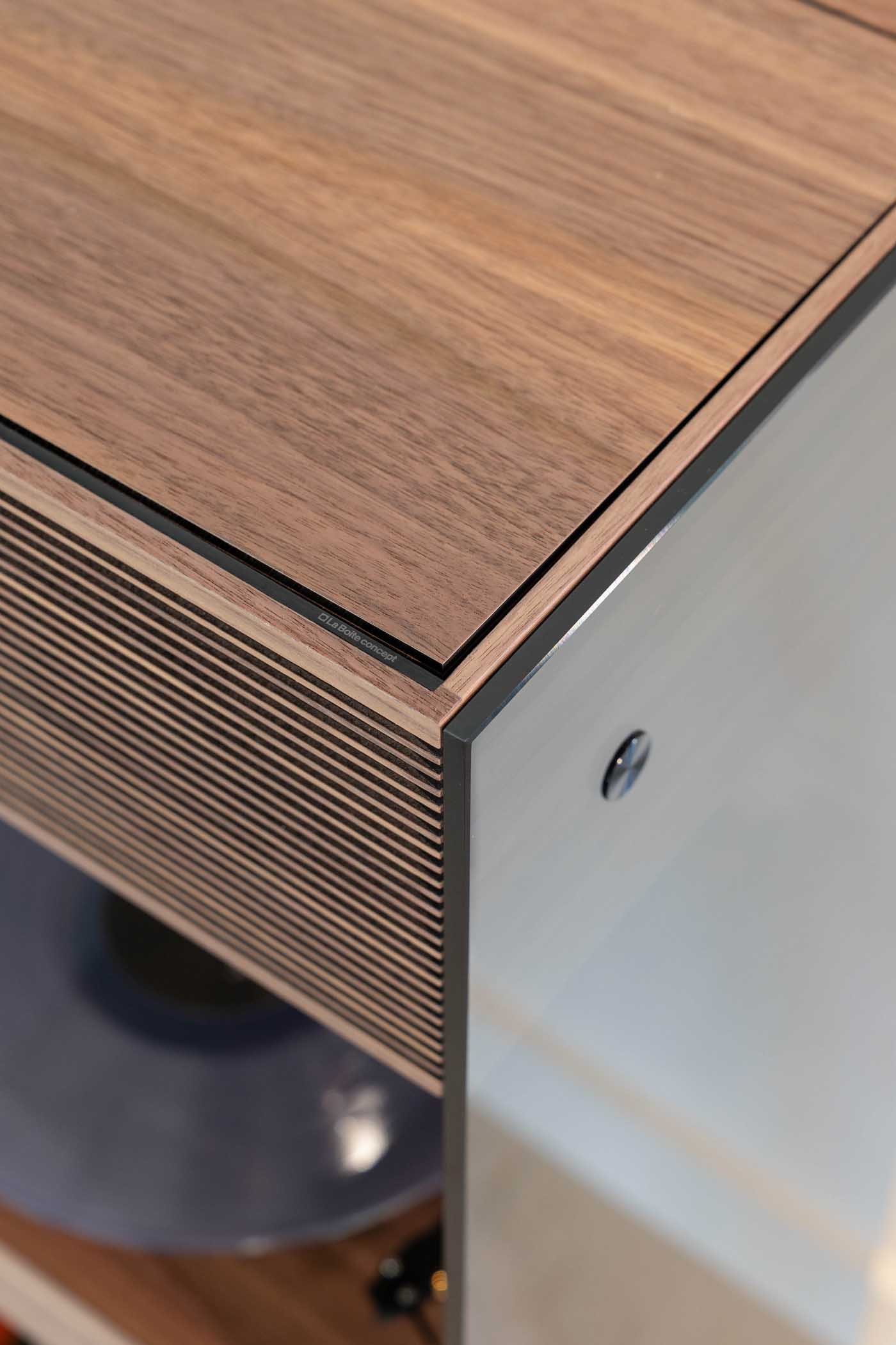 Pr-Alta-Enceinte-Design-Iratzoki-studio-Boite-Concept-07